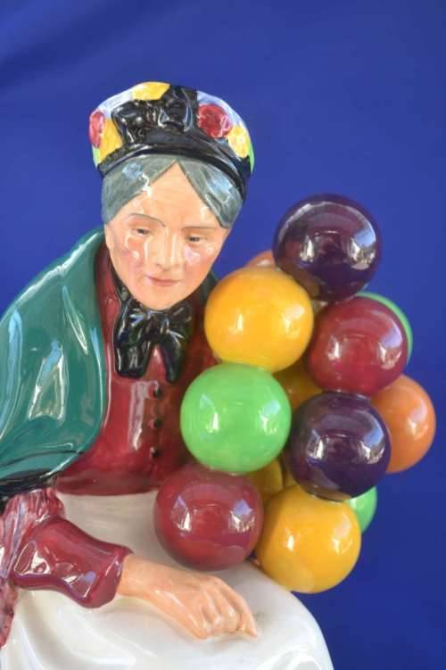 Royal Doulton "Old Balloon Seller" HN1315