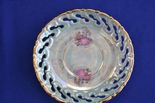 Regency Fine Bone China Lustreware Footed Tea Cup and Lattice Design Saucer - Two