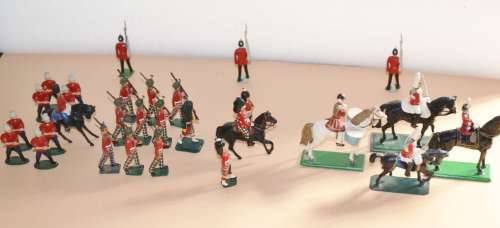 Vintage Metal Figures - HRH Queen Elizabeth II Trooping the Colour Parade