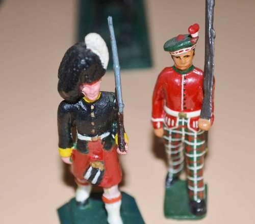 Vintage Metal Figures - HRH Queen Elizabeth II Trooping the Colour Parade