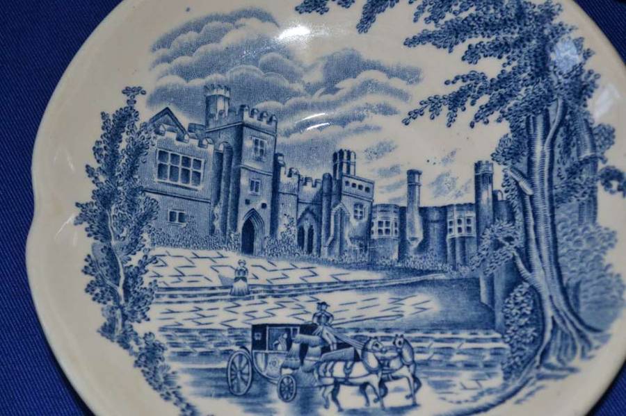 Assorted Blue and White Items - Various Makers - 4 Pieces