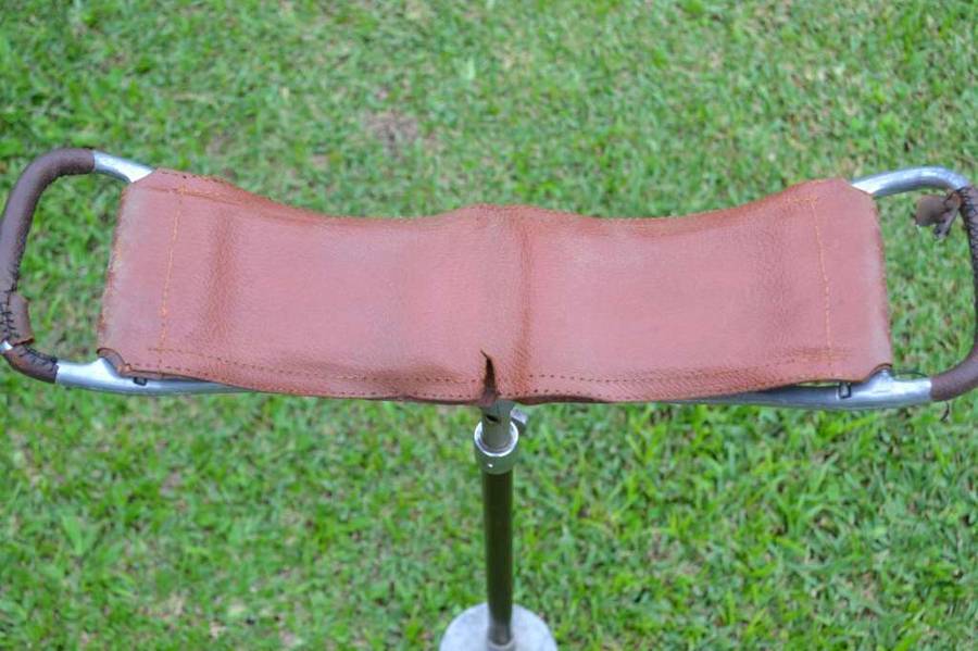Vintage Shooting / Walking Stick with Fold Out Seat - Made in England