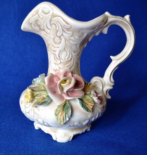 CAPODIMONTE JUG