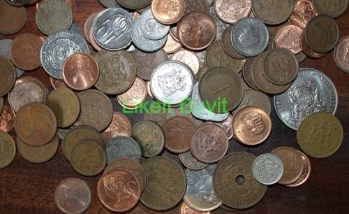 Lot of South African and World Coins - 443.5gr