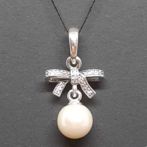 Pandora Bow Pendant with Pearl