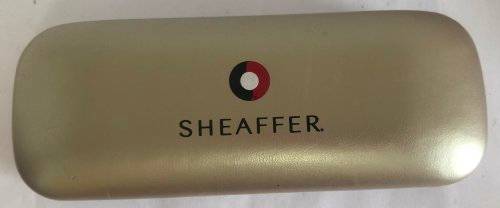 SHEAFFER SILVER FOUNTAIN PEN AND BALLPOINT PEN IN ORIGINAL BOX IN EXCELLENT CONDITION