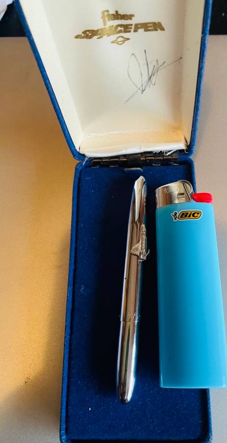 VINTAGE FISHER CHROME BULLET SPACE PEN IN BOX