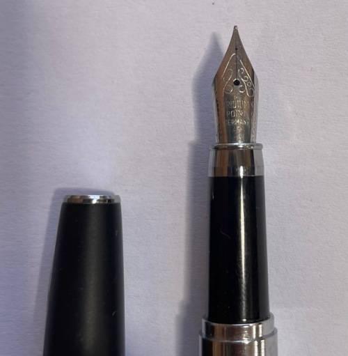 BEVERLY HILLS POLO CLUB FOUNTAIN PEN WITH IRIDIUM NIB