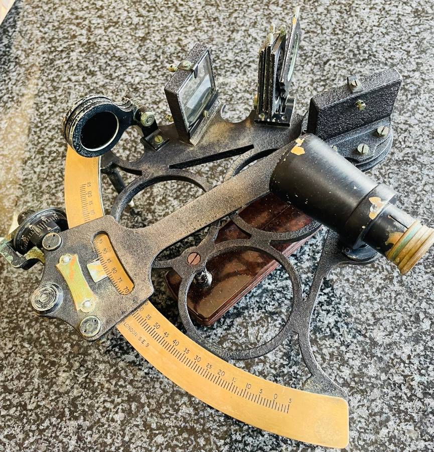 VINTAGE HEATH & CO. HEZZANITH NAUTICAL SEXTANT BOXED & NUMBERED WITH CERTIFICATE OF EXAMINATION
