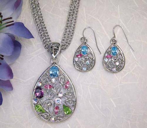Crystals Teardrop Pendent Necklace & Earrings
