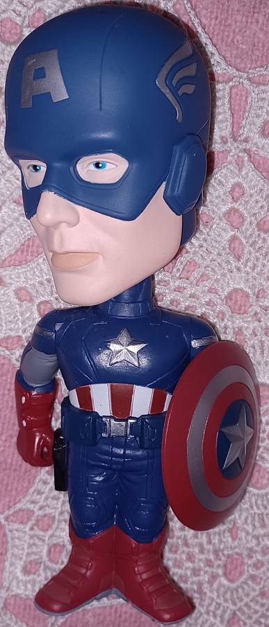 Funko Wacky Wobbler Bobble-Head Marvel Avengers Captain America