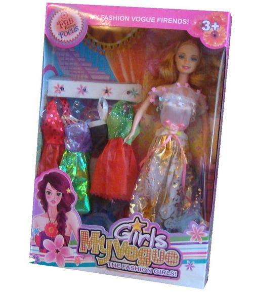 6 PIECE COLLECTIBLE MY FASHION VOGUE FRIENDS DOLL SET