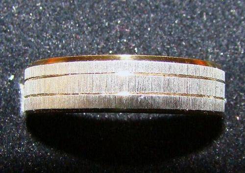 TWO TONE STAINLESS STEEL AND GOLD DESIGNER RING SIZE 17-22