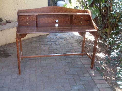 THE MOST UNIQUE AND CHARACTERFUL COCONUT WOOD DESK FEATURING DRAWERS & PETIT BRASS HANDLES