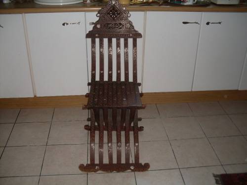 WOW! EARLY 20TH CENTURY ANTIQUE SYRIAN MOORISH FOLDING (SCRIBE) CHAIR WITH INLAID MOTHER OF PEARL!!