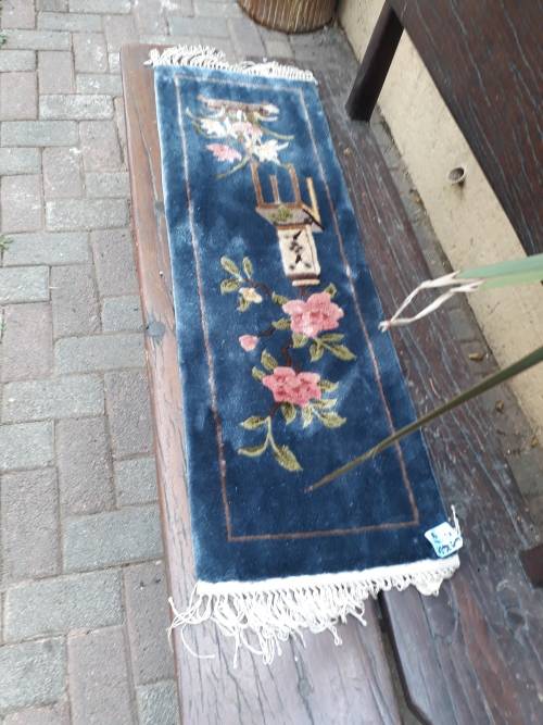 BEAUTIFUL PICTORIAL CHINESE SILK RUG / CARPET CHAIR, FLOWERS. PLUSH, LUSH GORGEOUS! GR8 DECOR PIECE