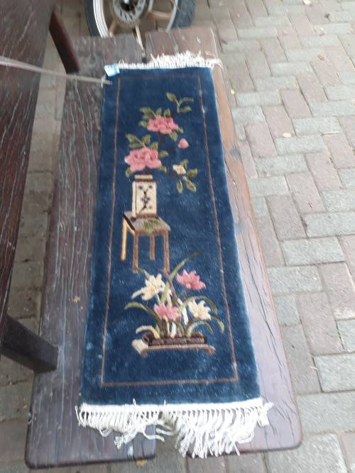 BEAUTIFUL PICTORIAL CHINESE SILK RUG / CARPET CHAIR, FLOWERS. PLUSH, LUSH GORGEOUS! GR8 DECOR PIECE
