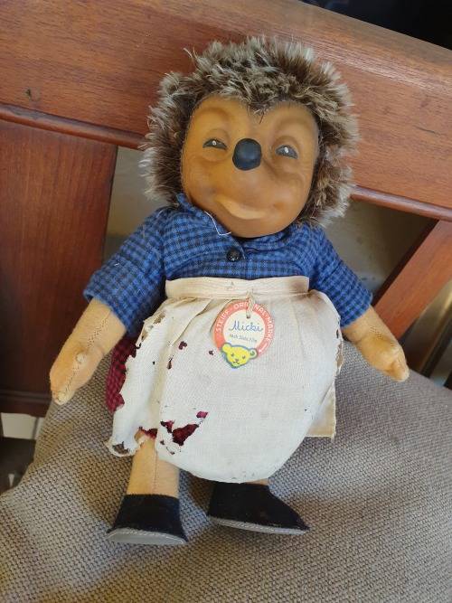 BELIEVED 1950'S VINTAGE STEIFF MICKI HEDGEHOG 27CM HAS PAPER LABEL