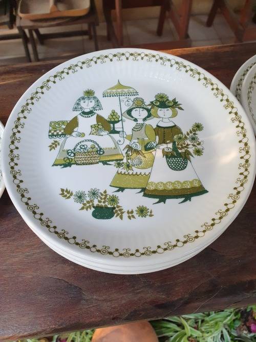 MID CENTURY VINTAGE RETRO NORWAY FIGGJO FLINT TURI DESIGN "MARKET" DINNER SERVICE