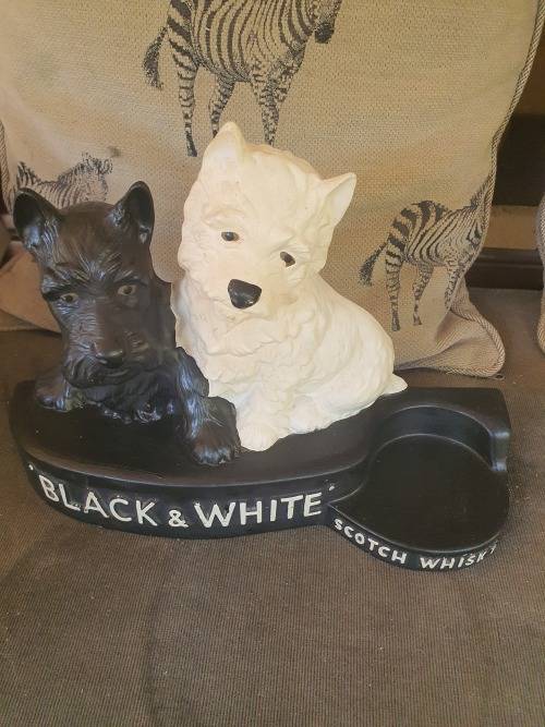 FOR ERICVintage Brentleigh Ware Scottie & Westie terrier dog. Black & White whiskey ceramic bar item