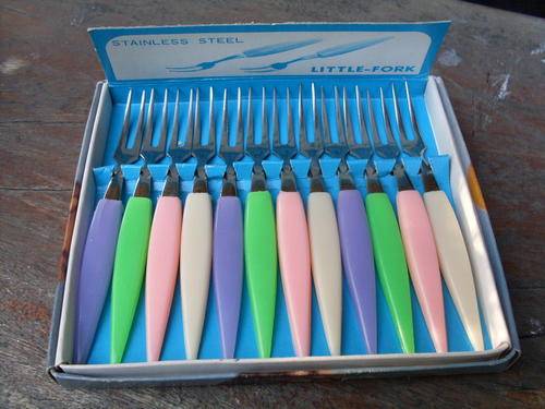 THE MOST COLOURFUL & DELIGHTFUL BOXED SET OF RETRO COCKTAIL FORKS (I REMEMBER!)