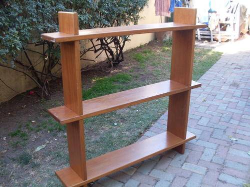 SOLID WOOD BOOKCASE OR SHELVING OR ROOM DIVIDER NOT FIXED EASY TO ASSEMBLE OR DIS-ASSEMBLE