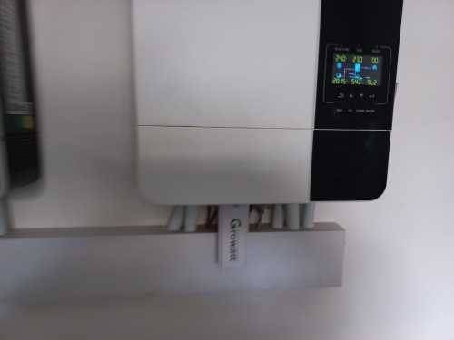 GROWATT 5KW INVERTER 48V SPF5000ES (INCL PARALLEL CARD + WIFI)