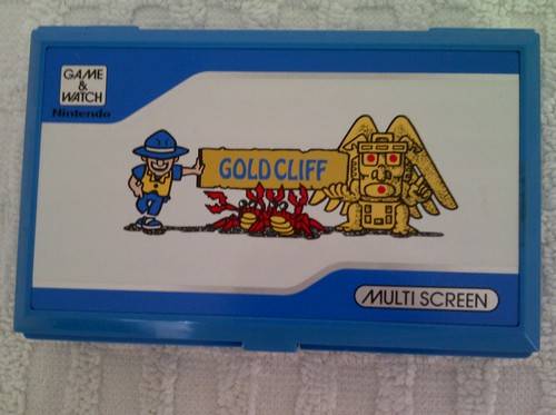 nintendo gold cliff game and watch nice condition.