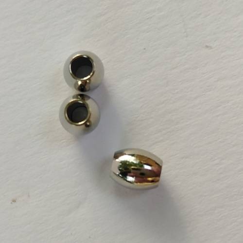 20 x Stainless Steel Barrel Beads. 6mm x 5mm, hole 2.5mm