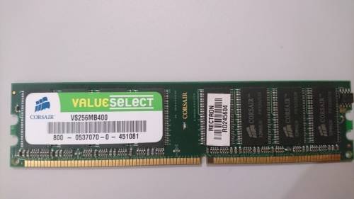 Corsair 256Mb DDR1-400 Desktop Memory