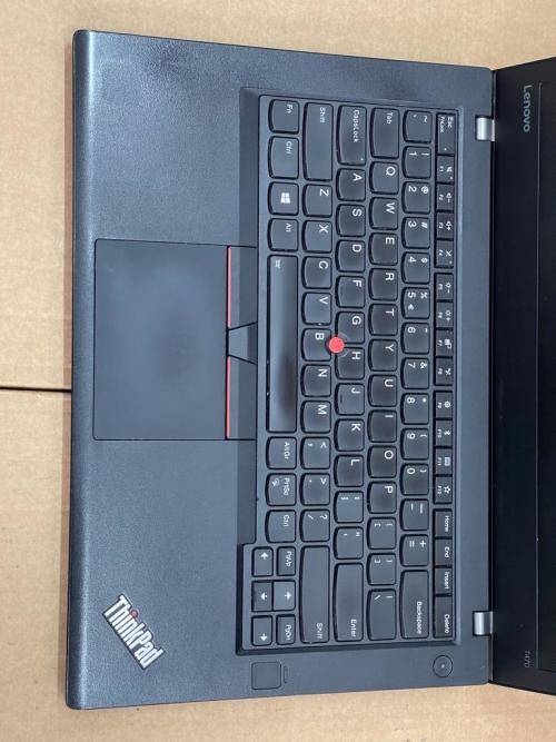 LENOVO THINKPAD T470 ULTRABOOK**7TH GEN CORE i5-7200U**8GB DDR4**256GB SSD**LTE**14` FULL HD**WIN10