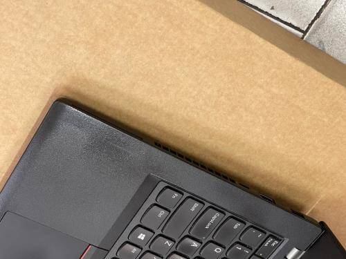 LENOVO THINKPAD T470 ULTRABOOK**7TH GEN CORE i5-7200U**8GB DDR4**256GB SSD**LTE**14` FULL HD**WIN10