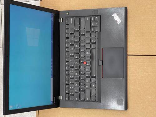 LENOVO THINKPAD T470 ULTRABOOK**7TH GEN CORE i5-7200U**8GB DDR4**256GB SSD**LTE**14` FULL HD**WIN10