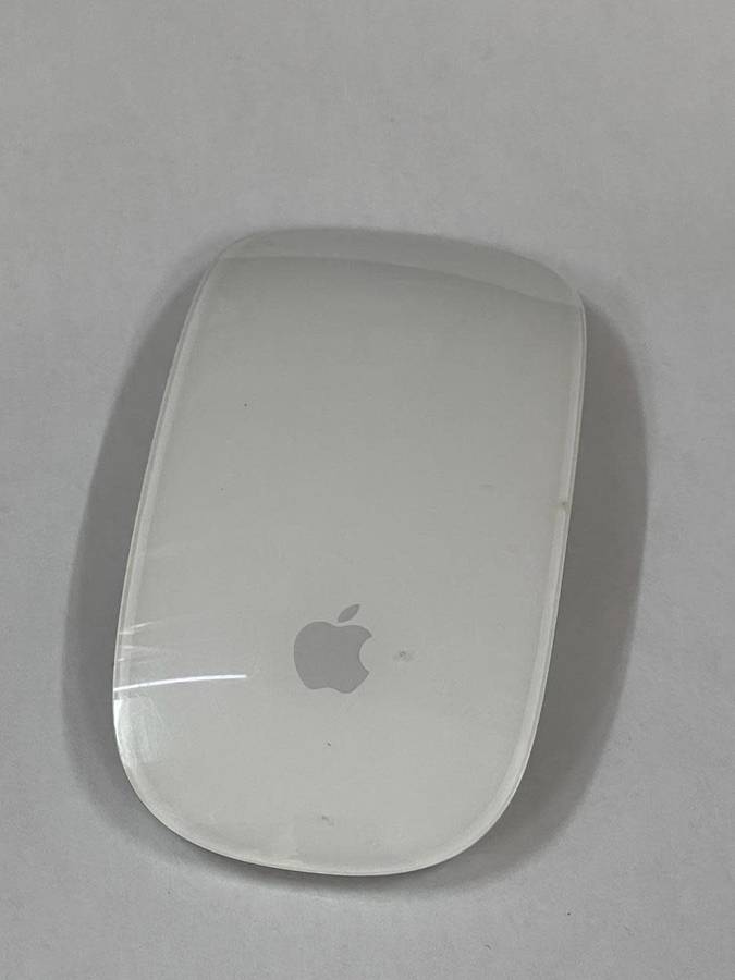 Apple Magic Mouse - White Multi-Touch Surface
