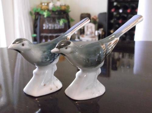 Unusual Find - 2 x Royal Dux Bird Ornaments for 1 Bid!!!