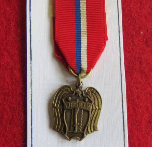 U.S.A. - PHILIPPINES LIBERATION MINIATURE MEDAL
