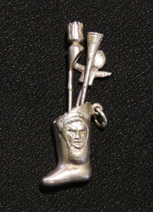 VINTAGE SILVER CHARM / PENDANT