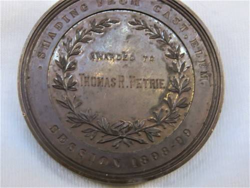 HERIOT - WATT  COLLEGE  EDINBURCH  MEDAL / MEDALLION  1898 -1899