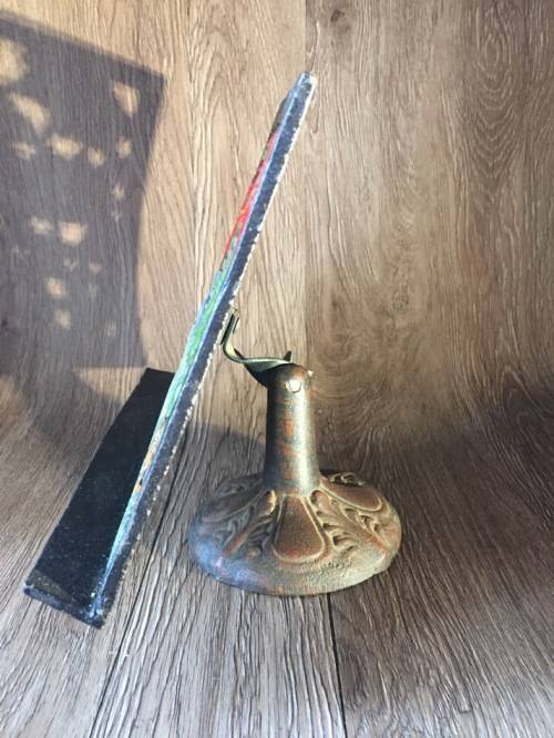 Cast Iron Cook Book Stand with Rabbit Design