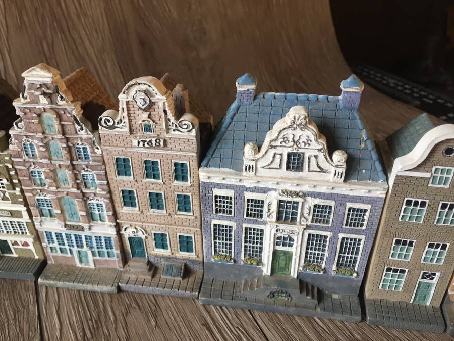Vintage Miniture Dutch Houses, Cast Resin (Bid for all)
