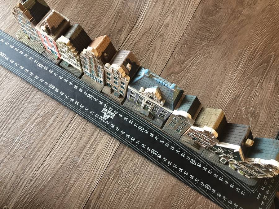 Vintage Miniture Dutch Houses, Cast Resin (Bid for all)