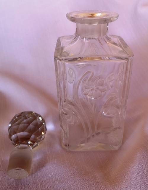 Beautiful Crystal Decanter