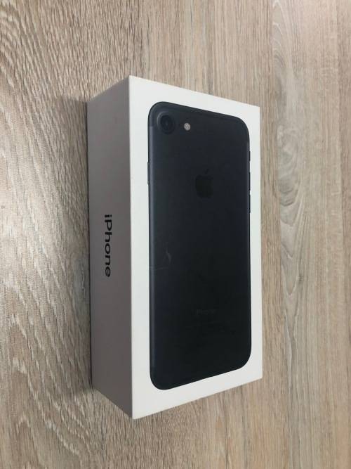 *** Iphone 7 32Gig Black **