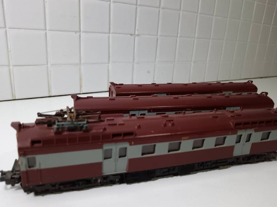 LIMA SAR Suburban Train Set