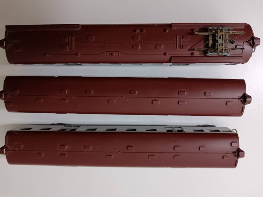 LIMA SAR Suburban Train Set