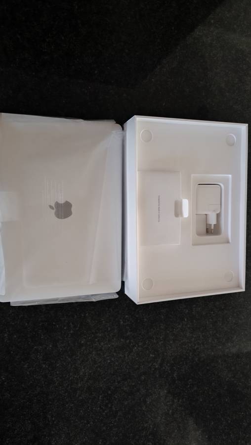 MacBook Pro M2