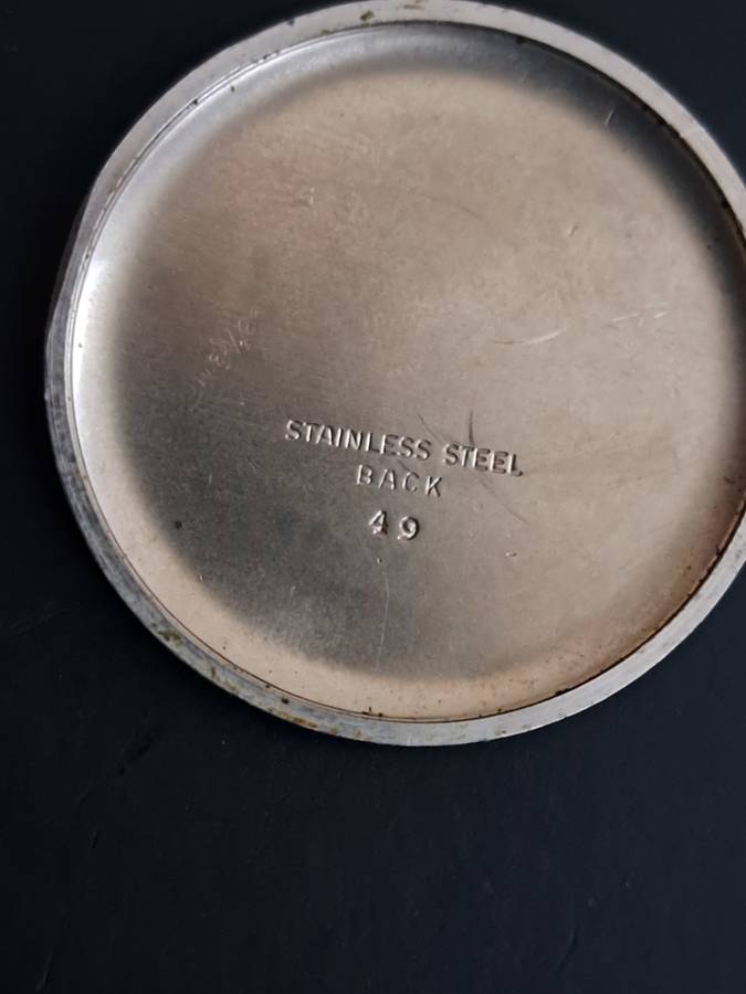 Broken Dugena Watch(Sold for spares or repairs)