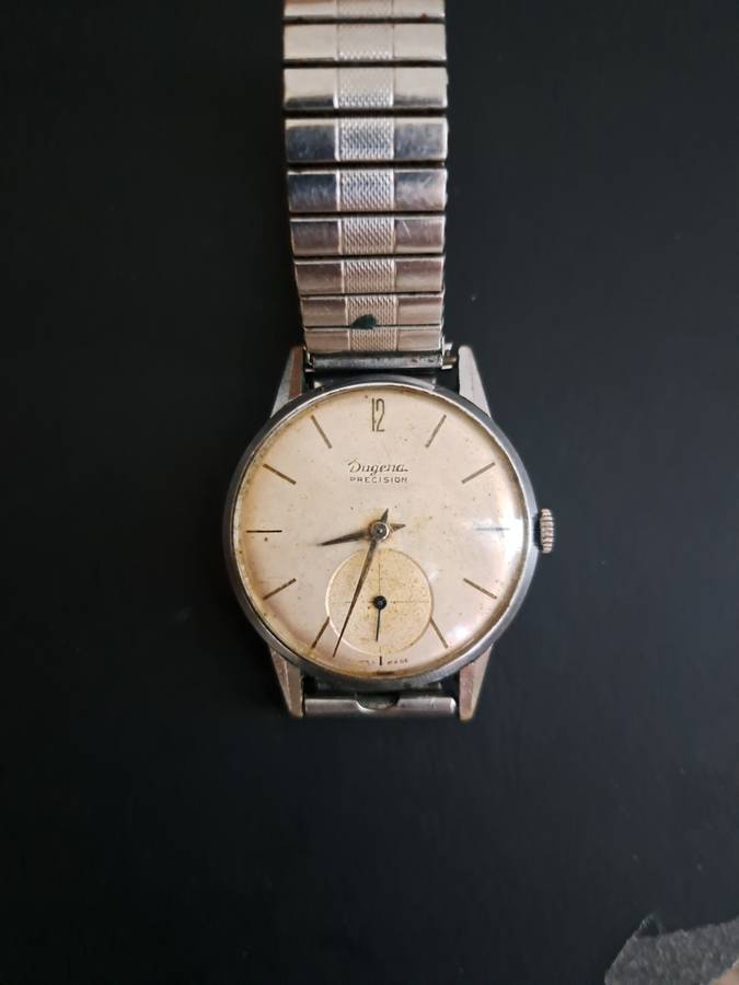 Broken Dugena Watch(Sold for spares or repairs)