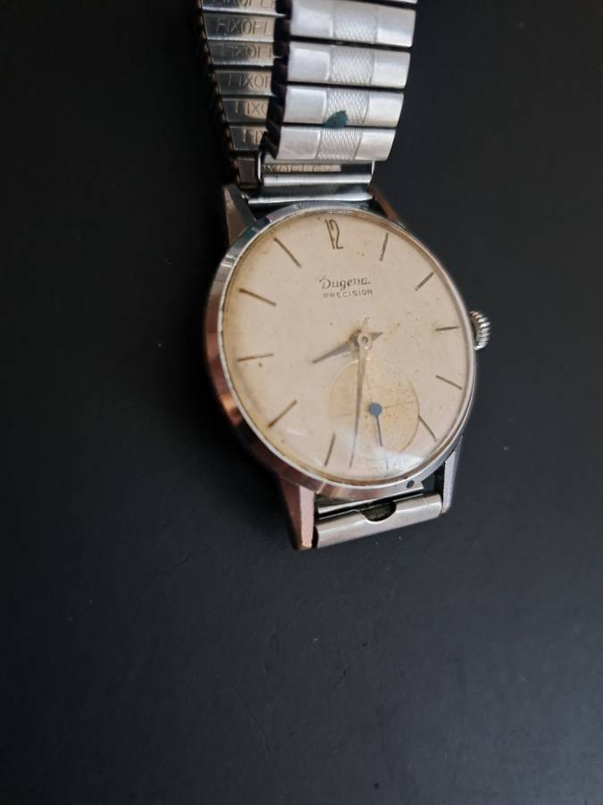 Broken Dugena Watch(Sold for spares or repairs)