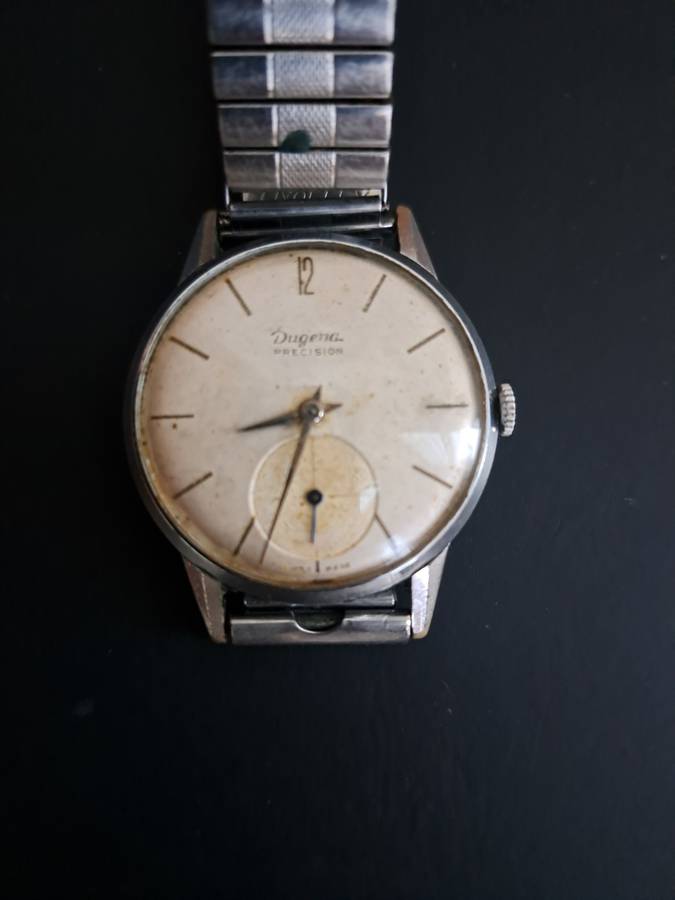 Broken Dugena Watch(Sold for spares or repairs)